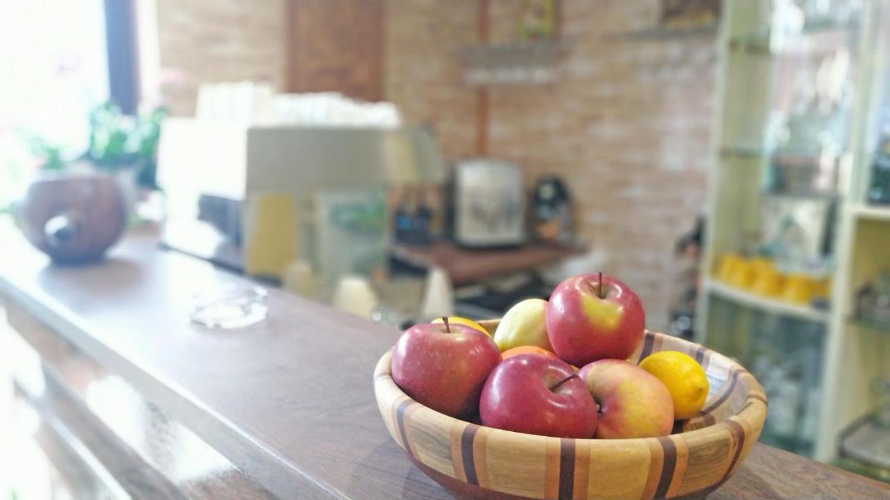 Guest House-Restaurant St. George / Къща За Гости-Ресторант Свети Георги Gabrovo Esterno foto